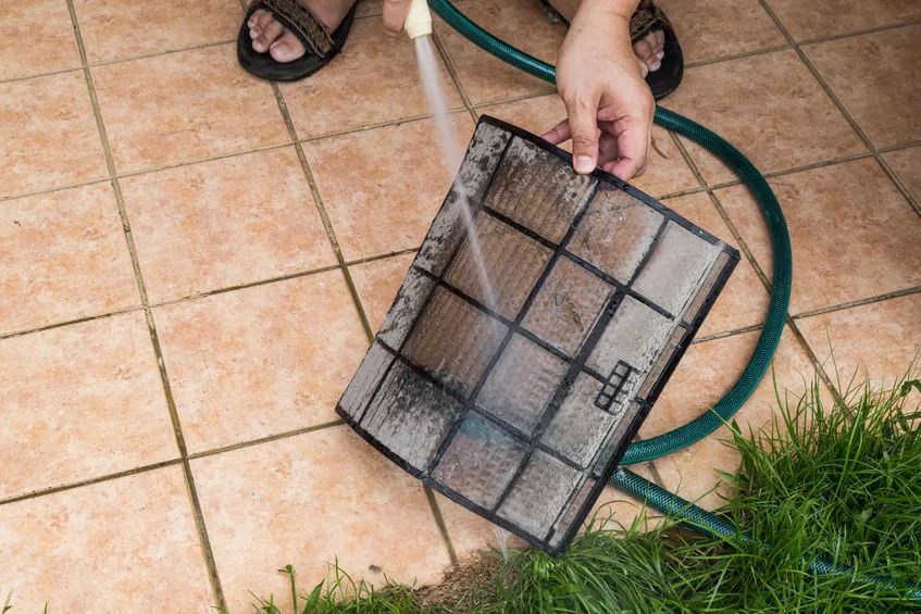 家用空气净化器有除菌的用处吗？空调长期不洗，细菌是马桶30倍！